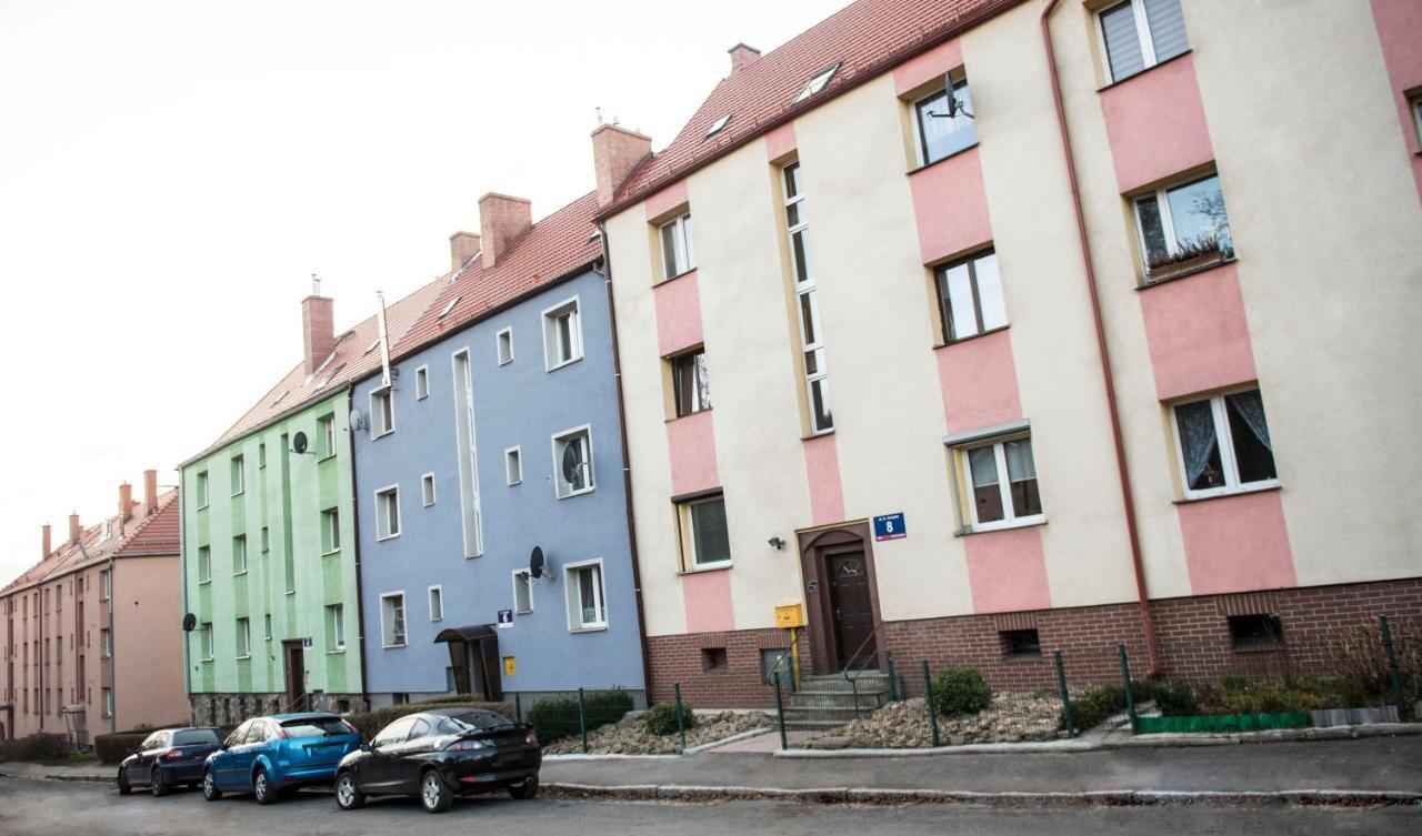 A&S Apartaments - Relax Wałbrzych Dış mekan fotoğraf